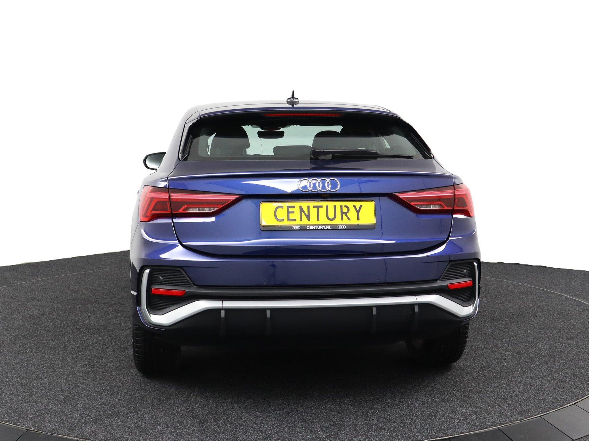 Foto van Audi Q3 Sportback E-tron