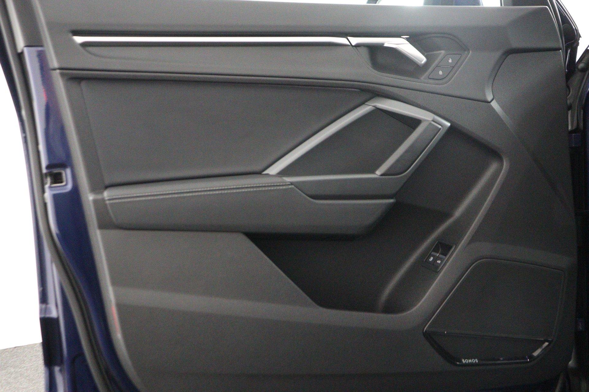 Foto van Audi Q3 Sportback E-tron