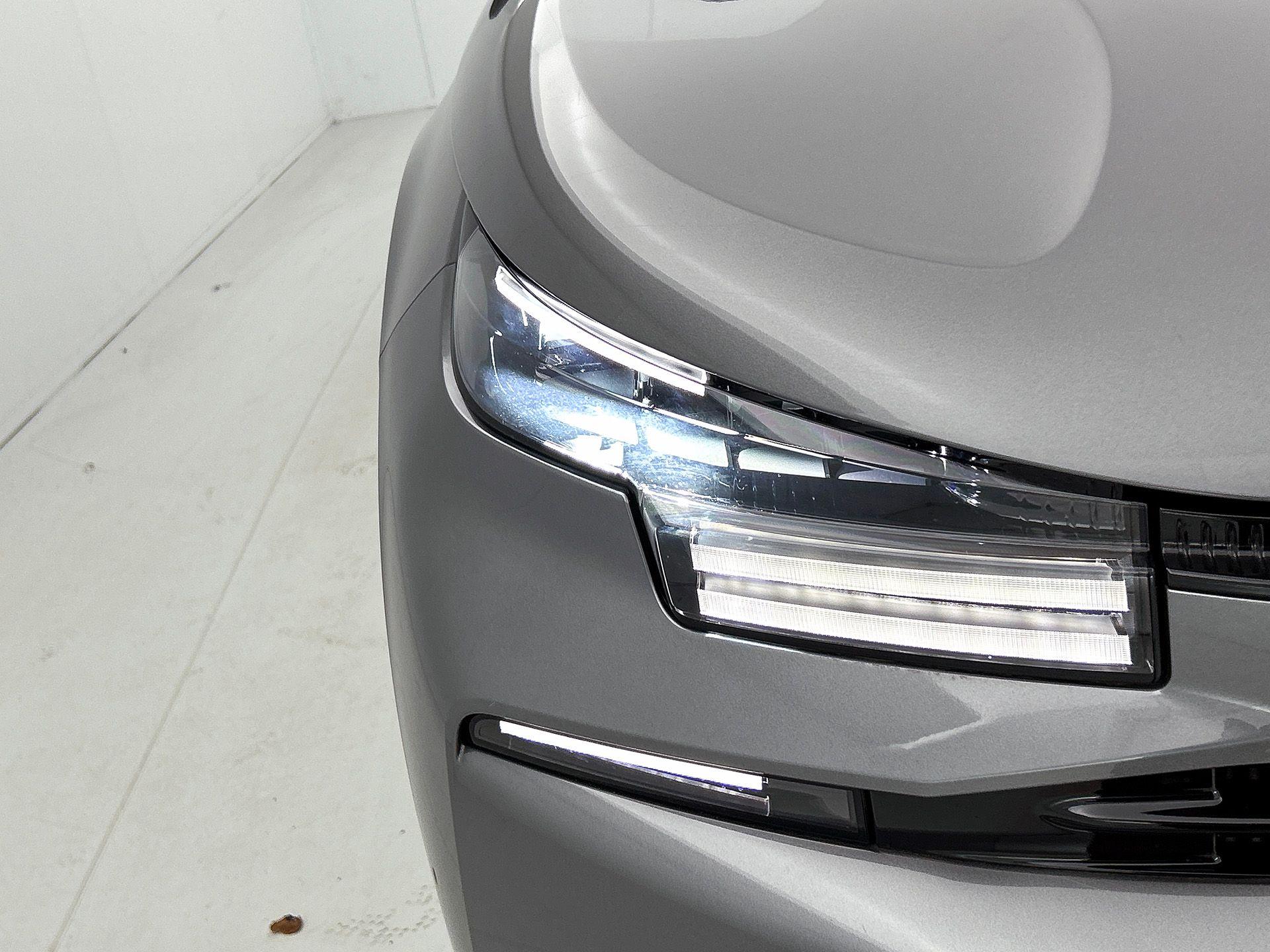 Foto van Citroen C4 X