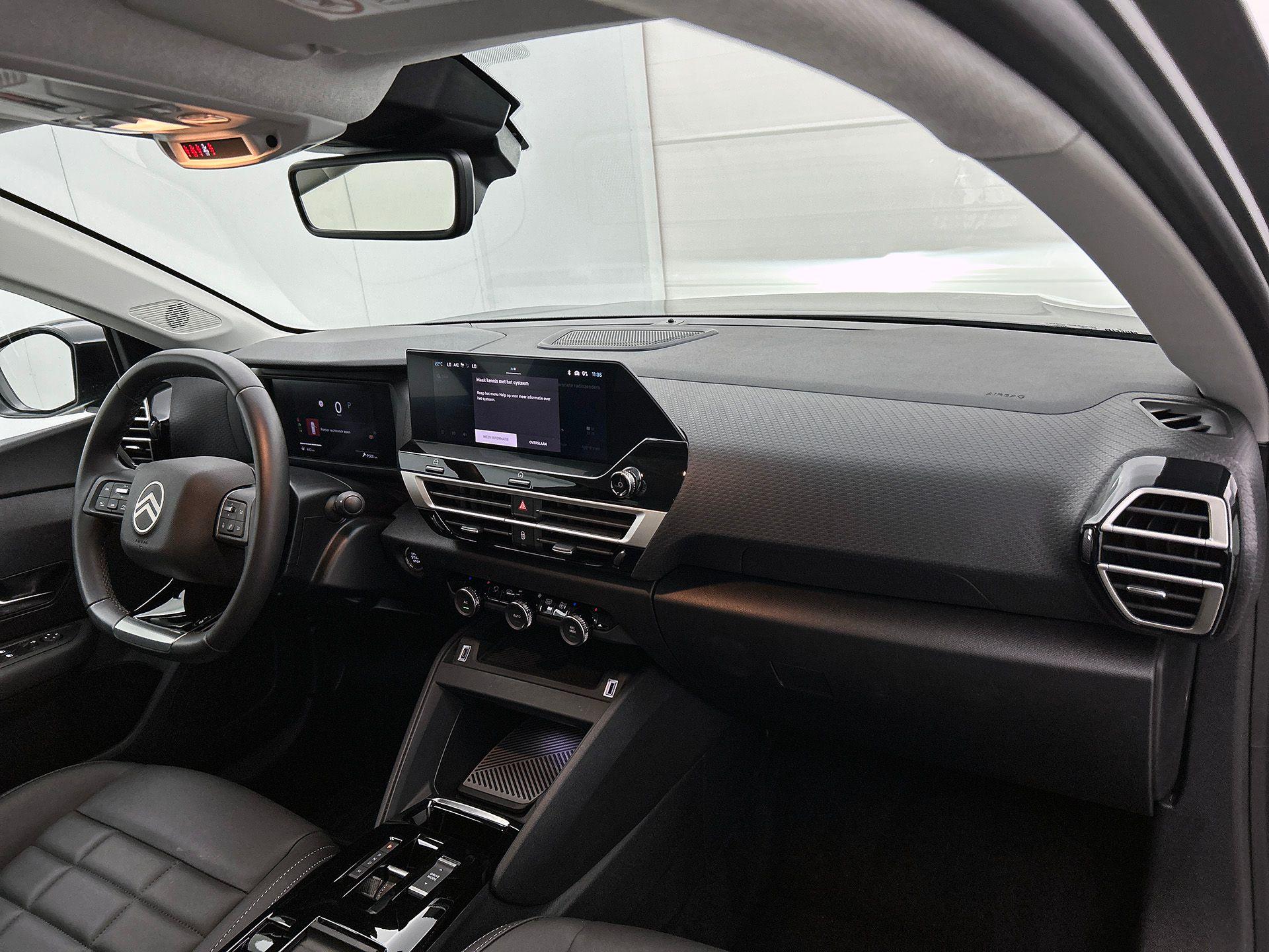 Foto van Citroen C4 X