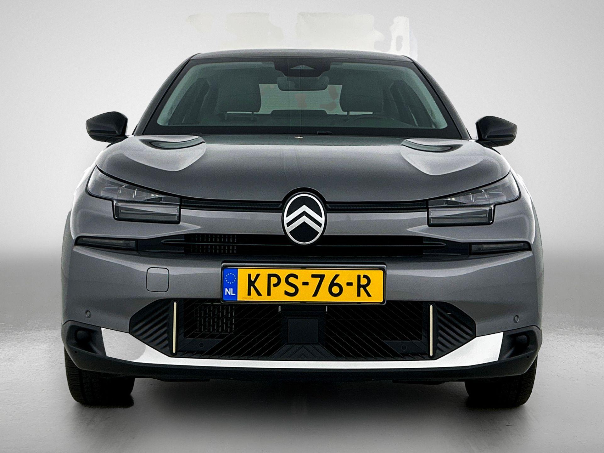 Foto van Citroen C4 X