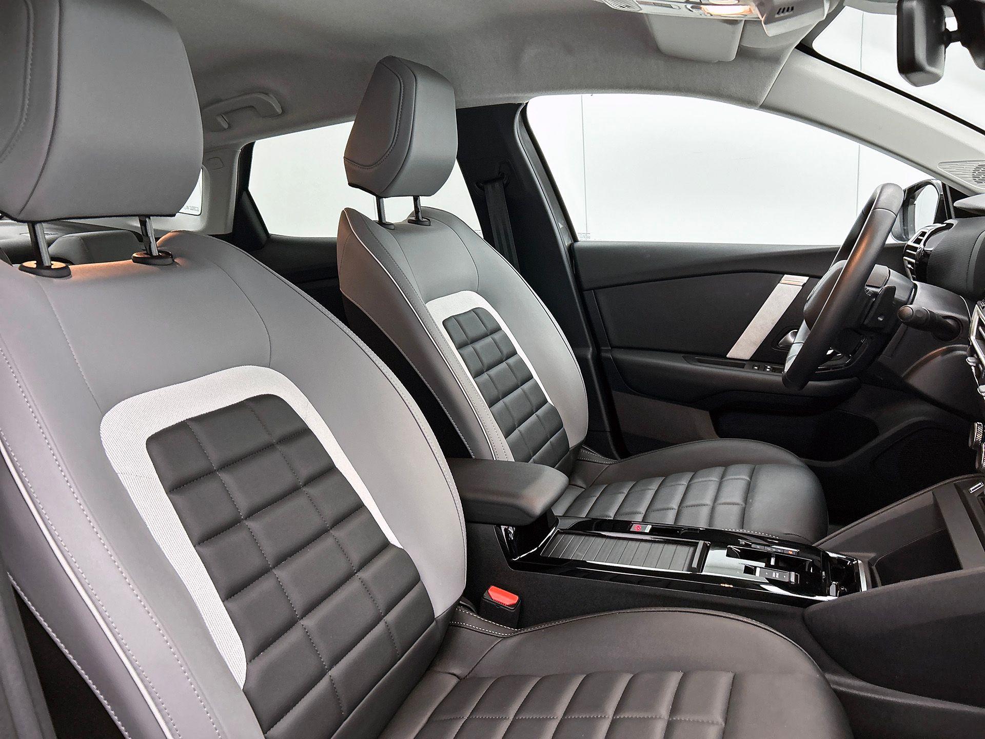 Foto van Citroen C4 X