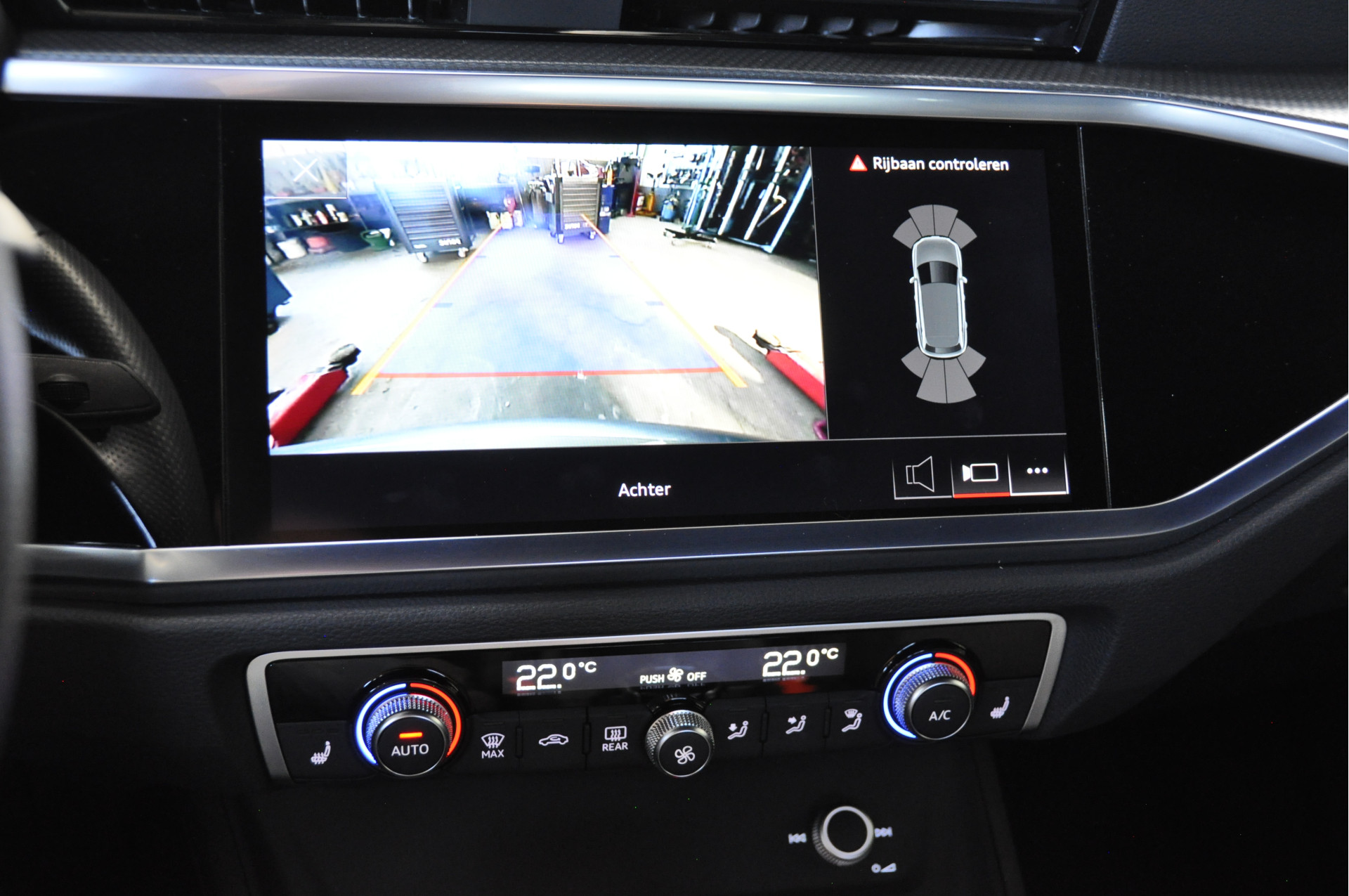 Foto van Audi Q3 E-tron