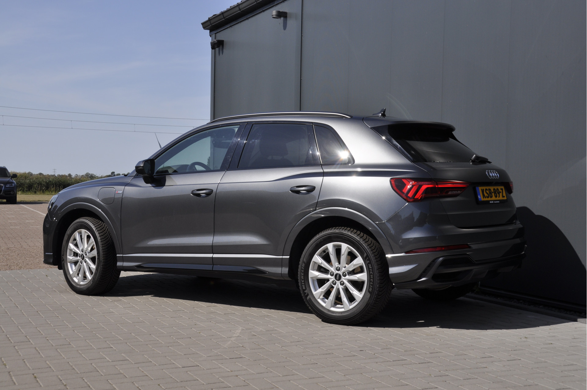 Foto van Audi Q3 E-tron