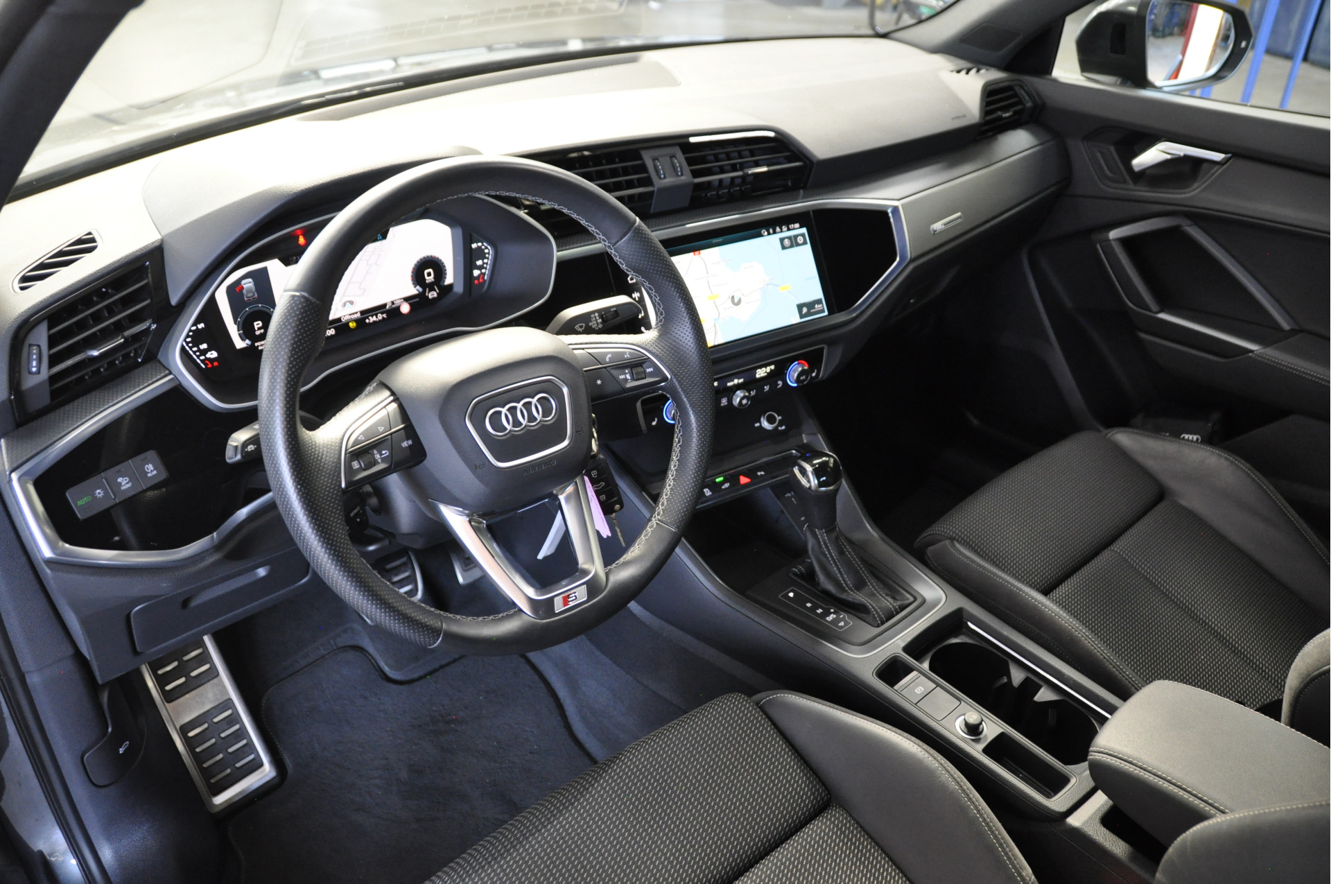 Foto van Audi Q3 E-tron