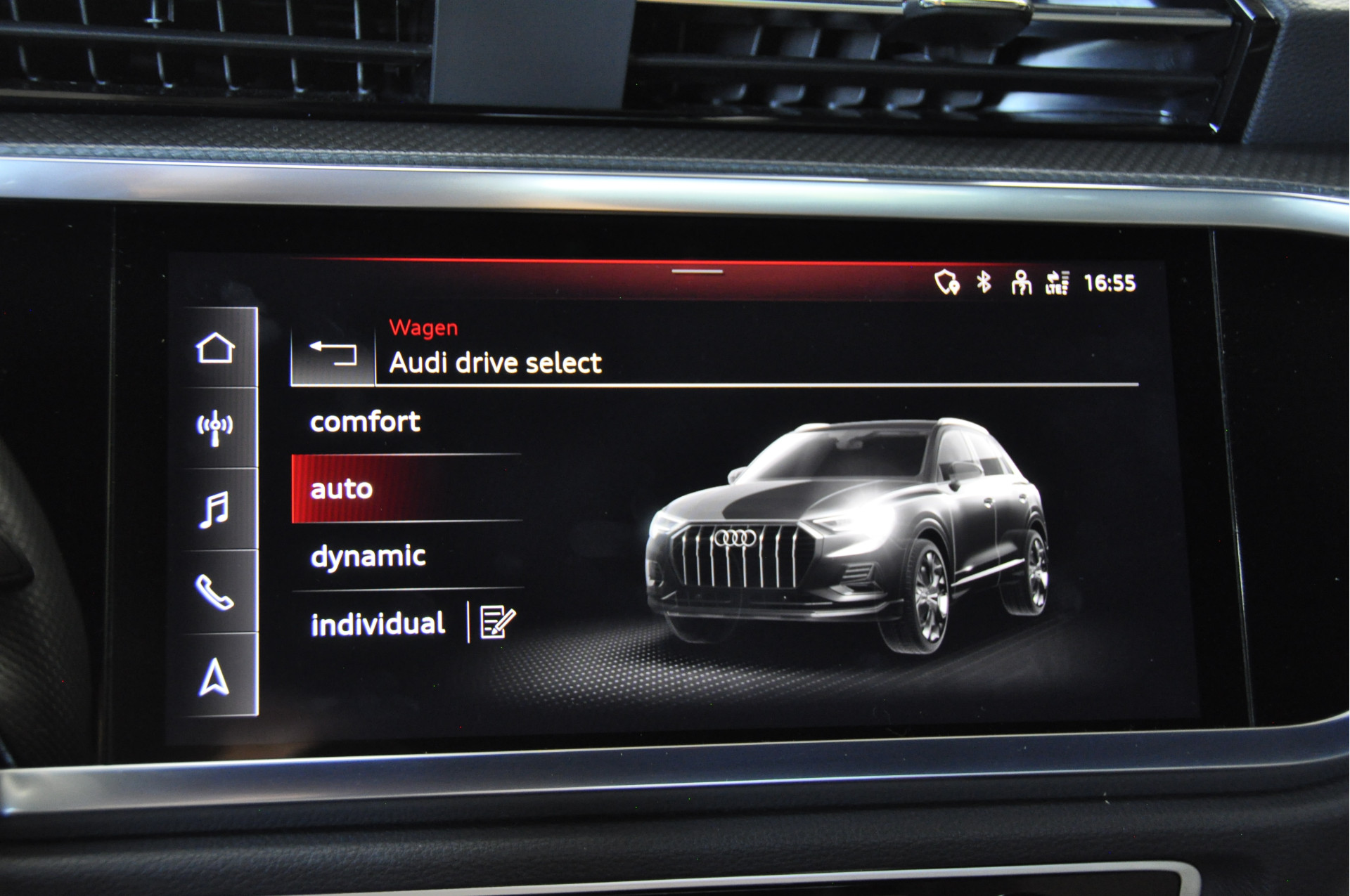 Foto van Audi Q3 E-tron