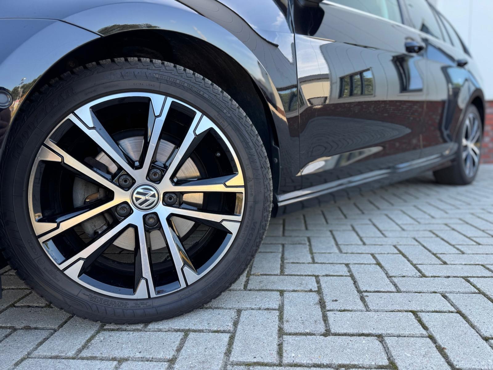 Foto van Volkswagen Golf Variant