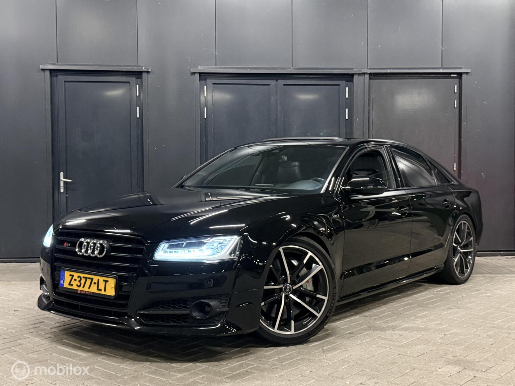 Audi S8 Plus 4.0 TFSI S8 plus quattro Pro Line+ keramisch/carplay 2017 - voorkant