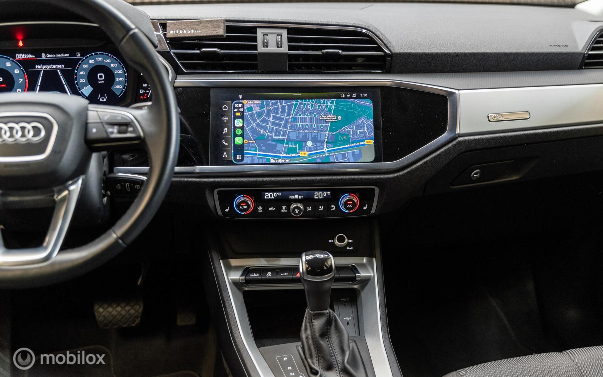 Foto van Audi Q3 E-tron