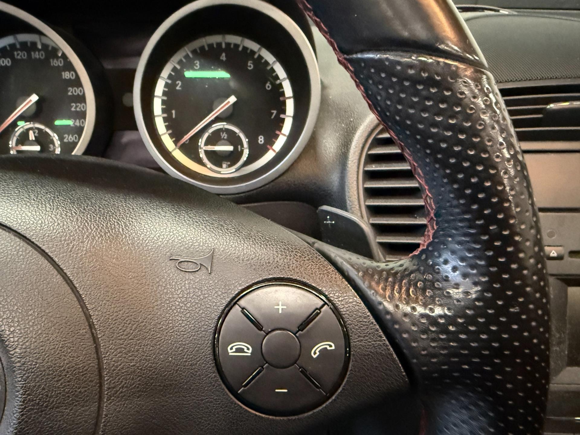 Foto van Mercedes-Benz SLK 200 Kompressor