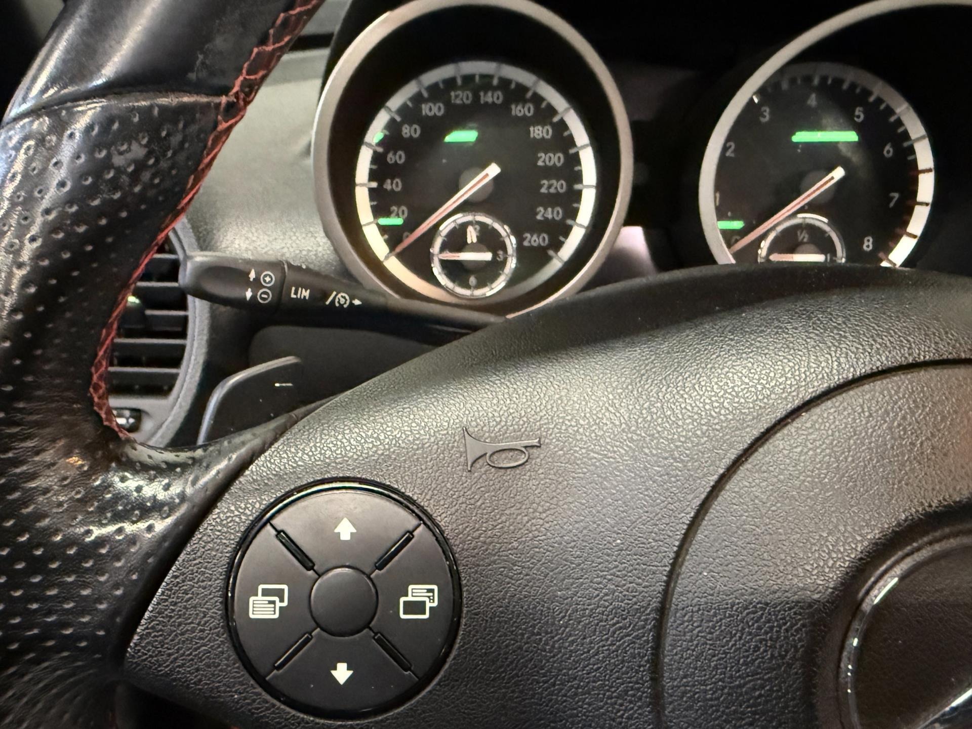Foto van Mercedes-Benz SLK 200 Kompressor