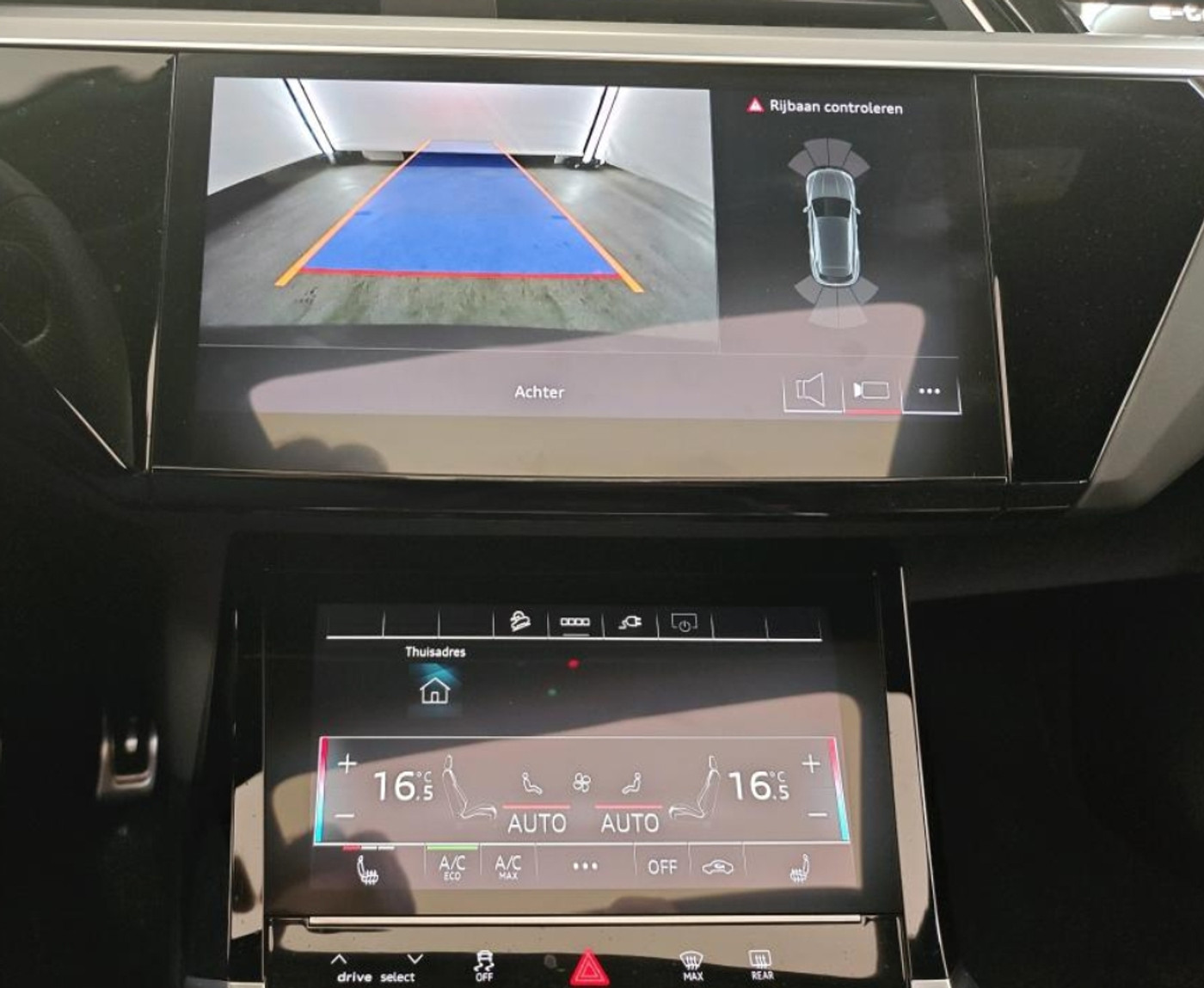 Foto van Audi Q8 50 E-tron