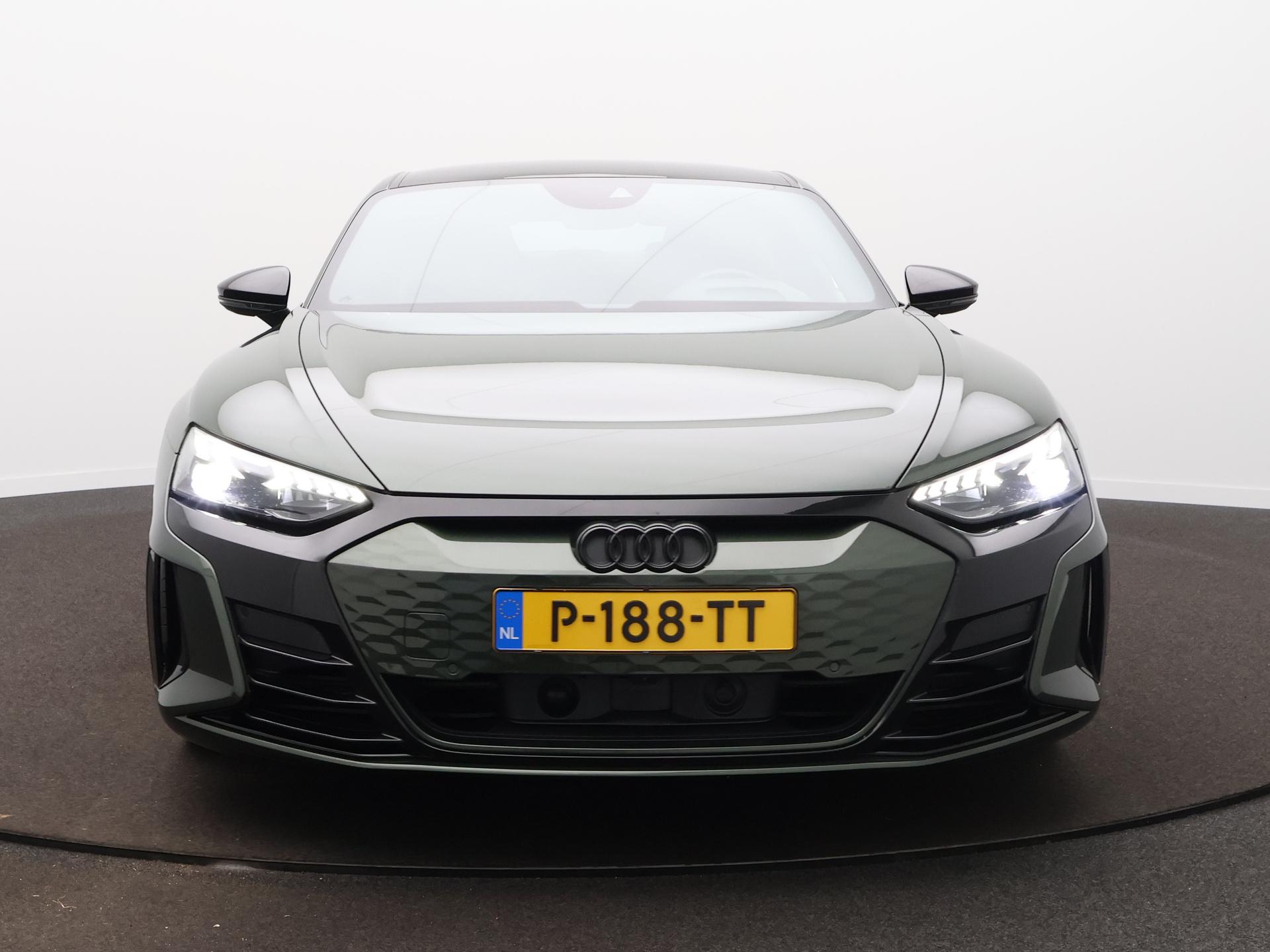 Foto van Audi E-tron GT