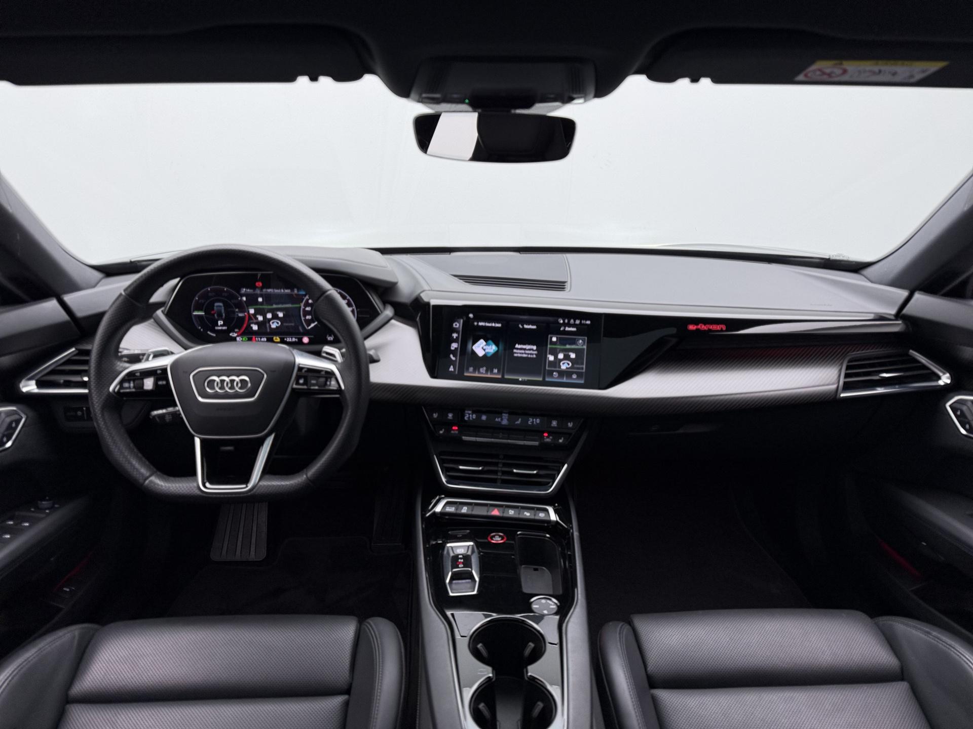 Foto van Audi E-tron GT