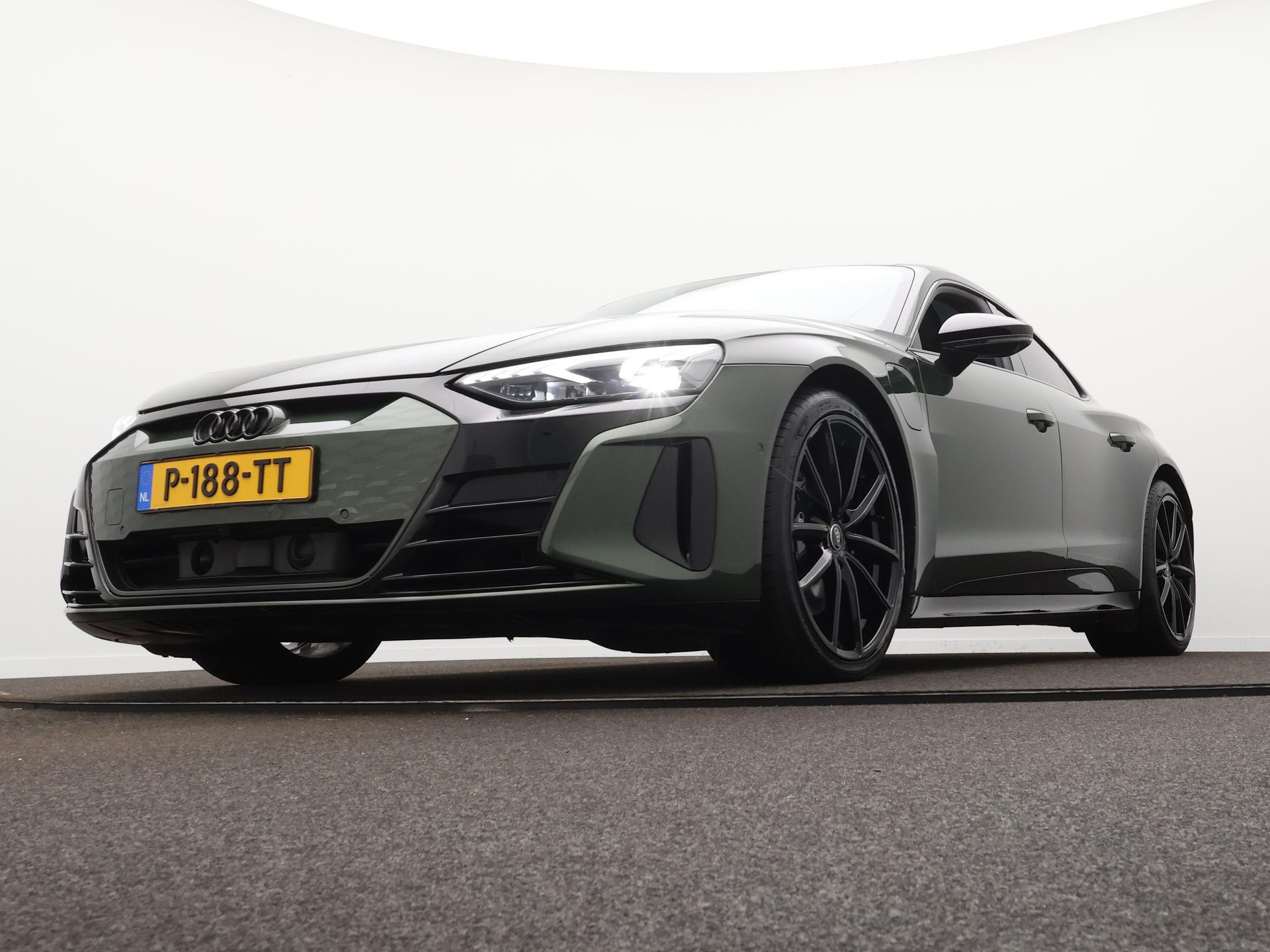 Foto van Audi E-tron GT