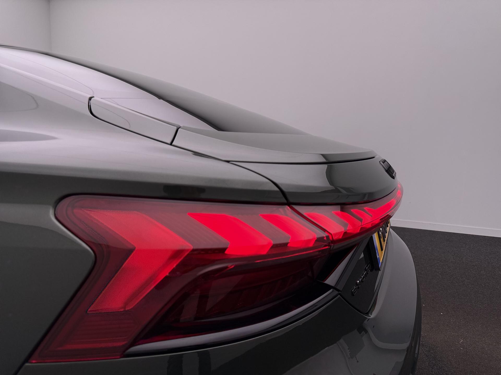 Foto van Audi E-tron GT