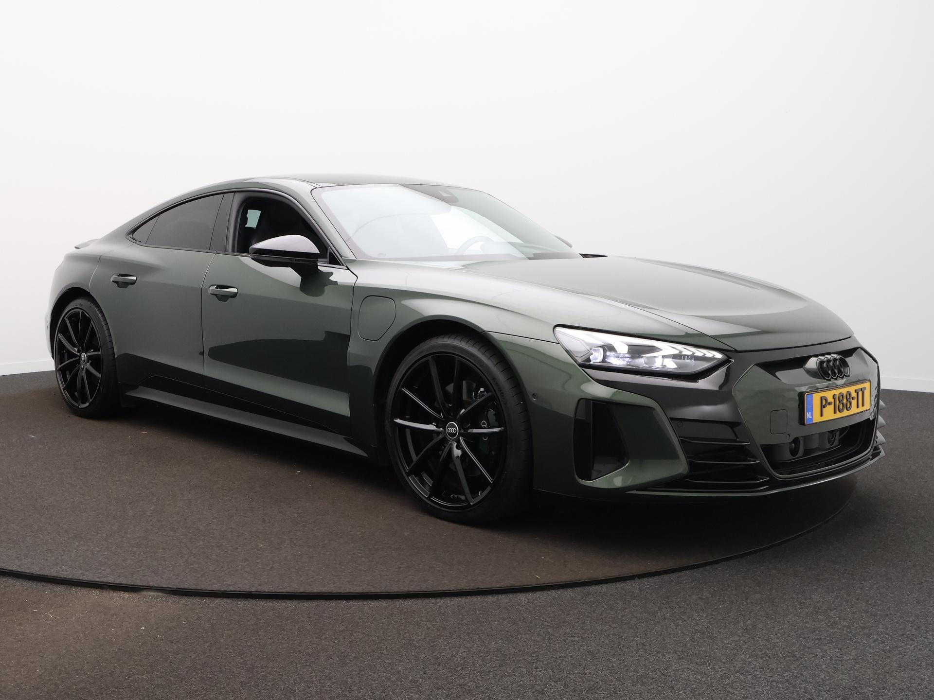 Foto van Audi E-tron GT