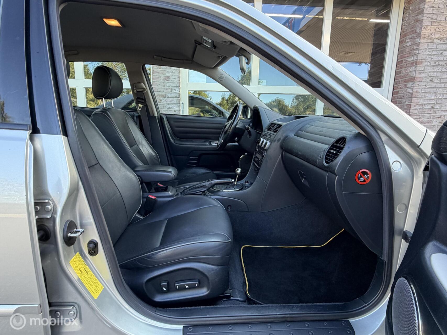 Foto van Lexus Lexus Is200
