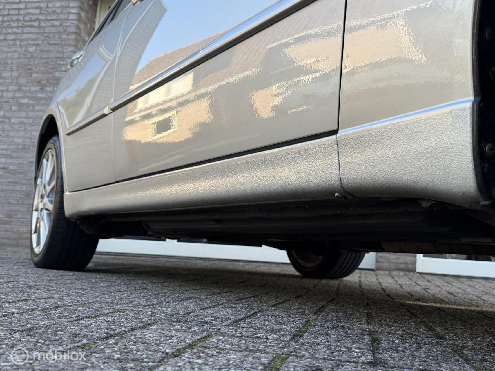 Foto van Lexus Lexus Is200