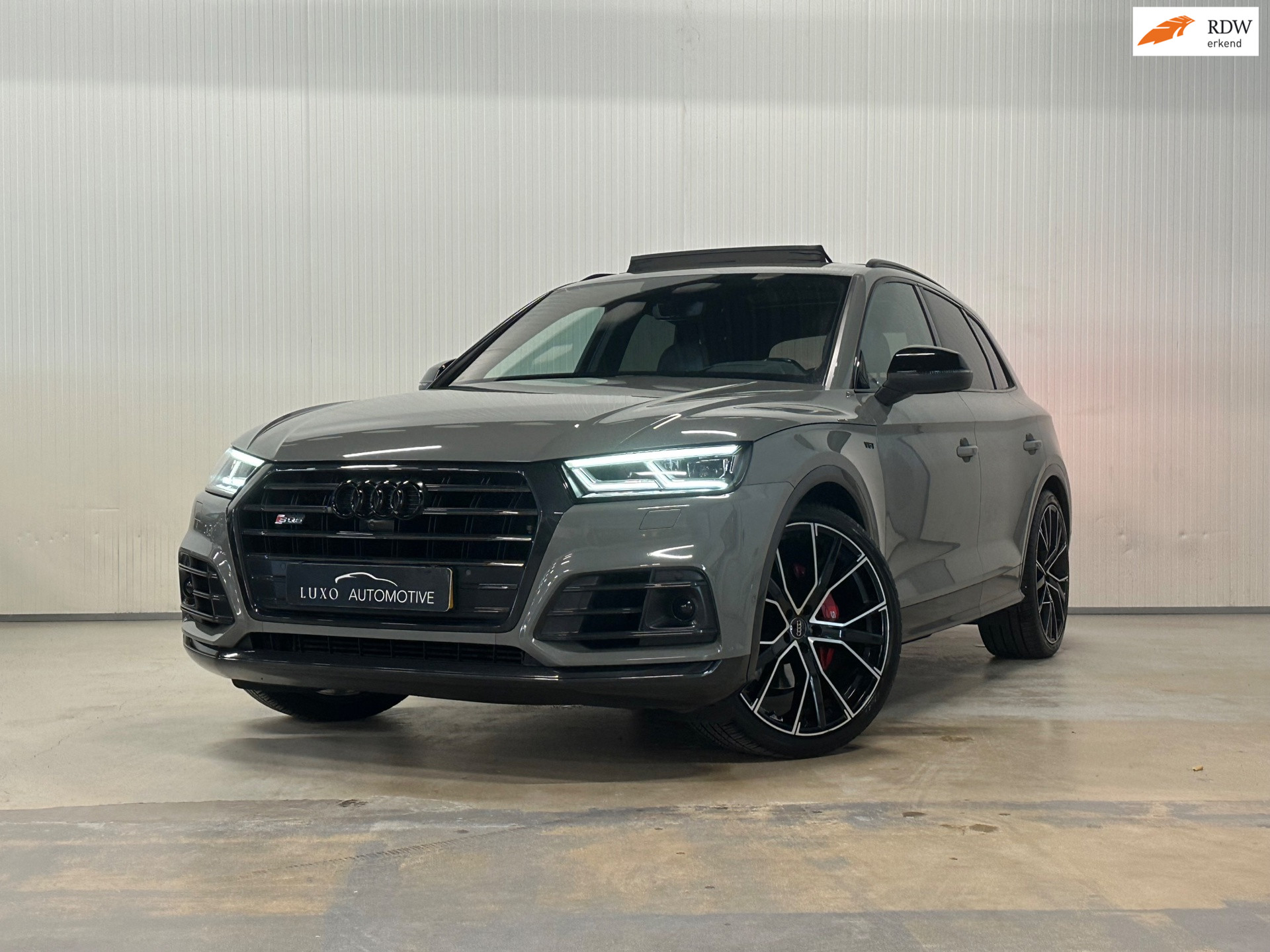 Audi Sq5 3.0 TFSI SQ5 quattro Pro Line Plus | PANO | 360 CAMERA | NARDO GREY | B&O 2018 - voorkant