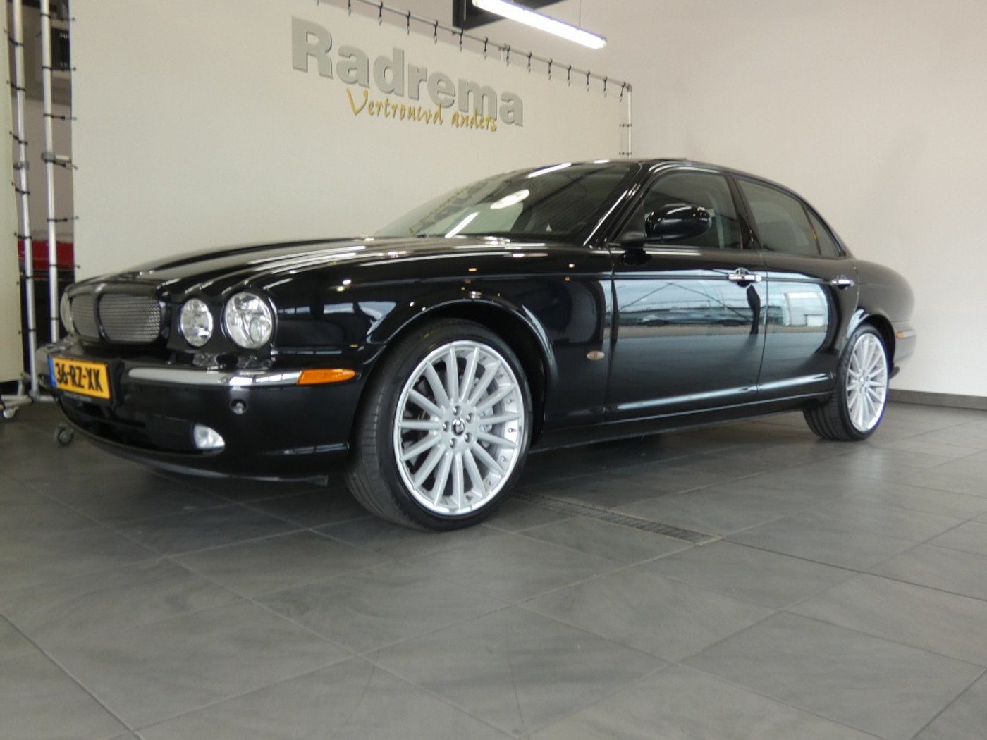 Foto van Jaguar XJ