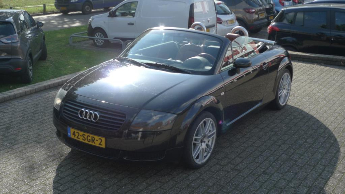 Foto van Audi TT Roadster
