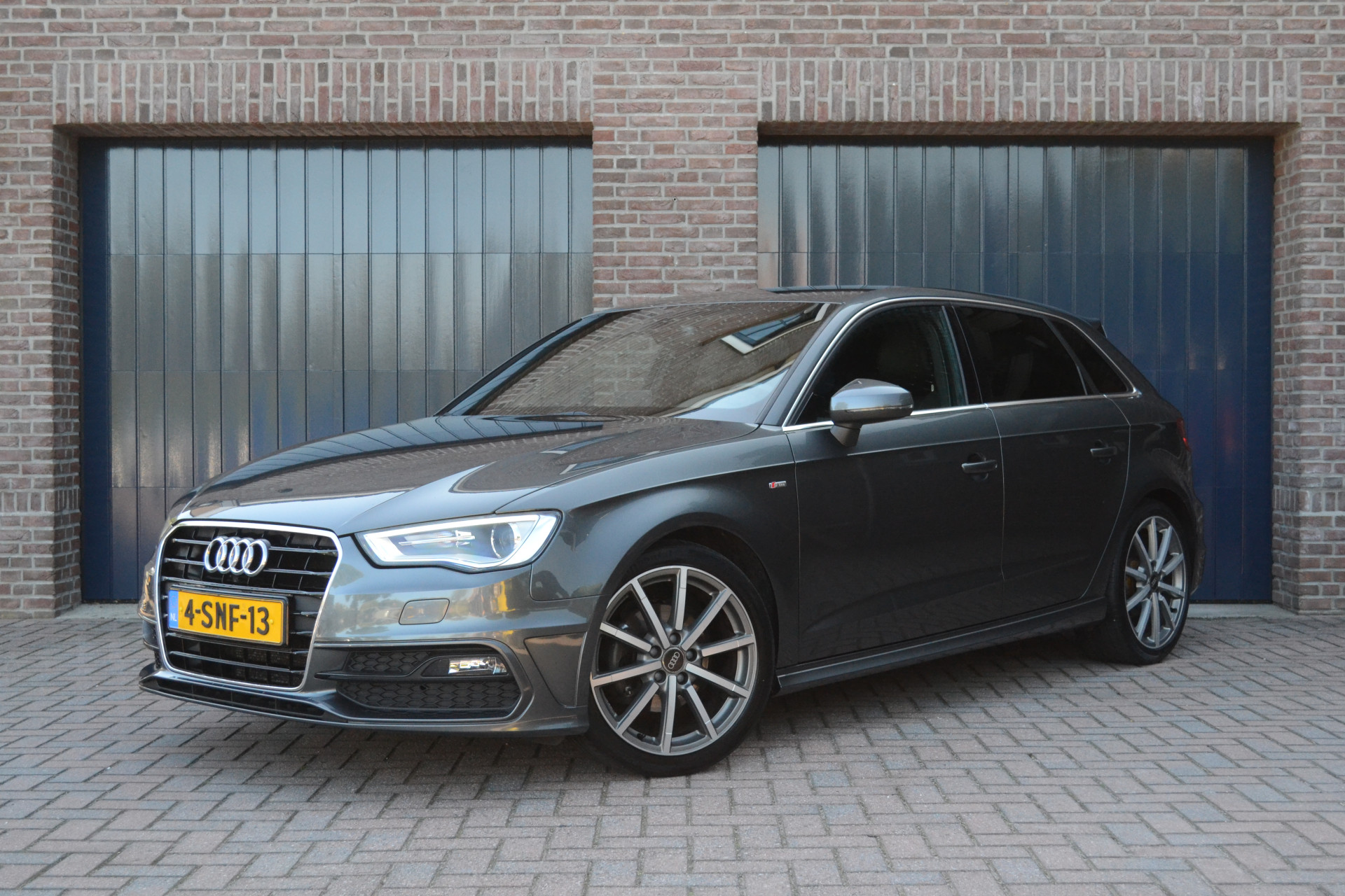 Audi A3 Sportback 1.4 TFSI S-Tronic Pro Line 2x S-Line 2013 - voorkant