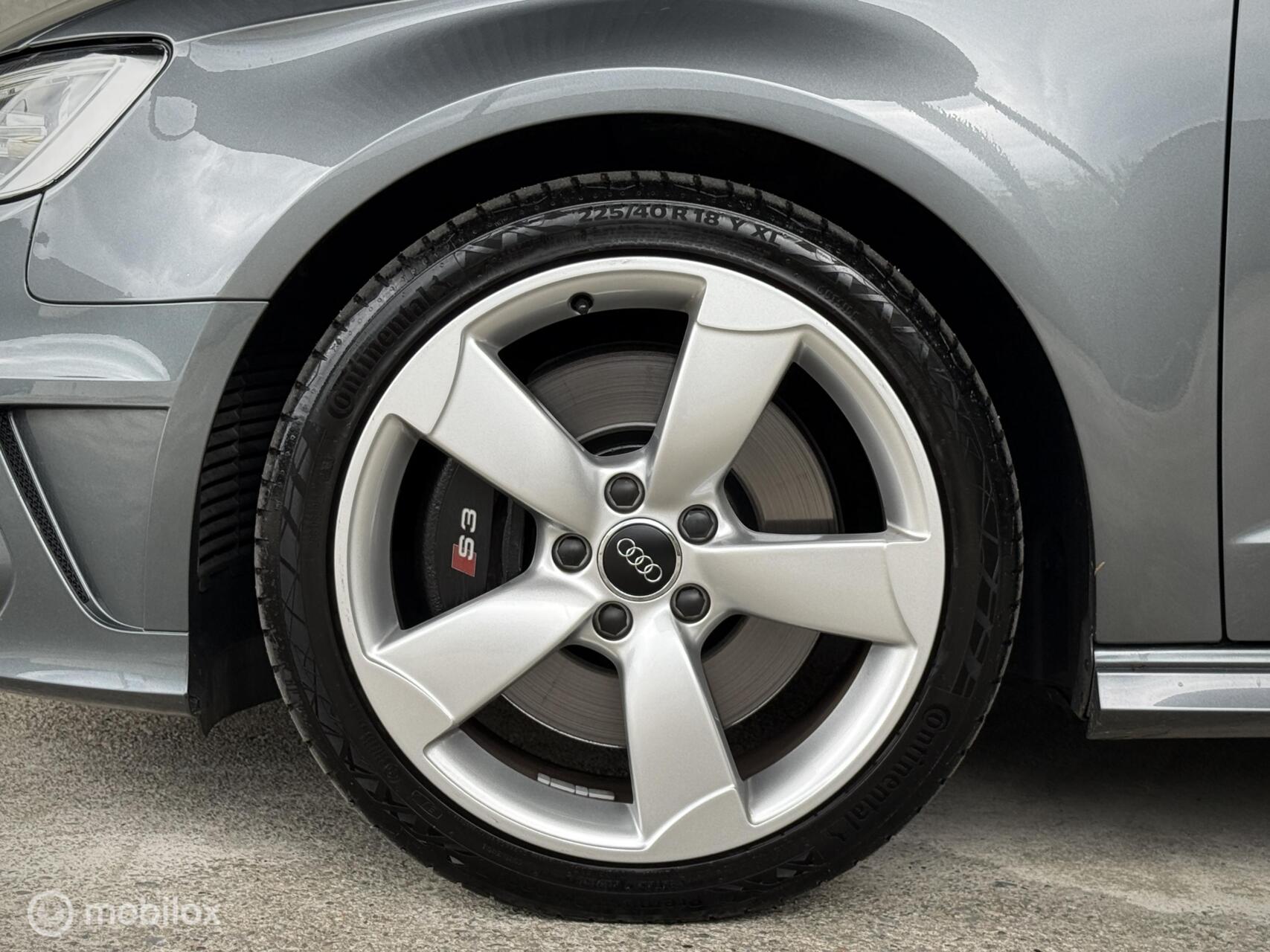 Foto van Audi S3 Sportback