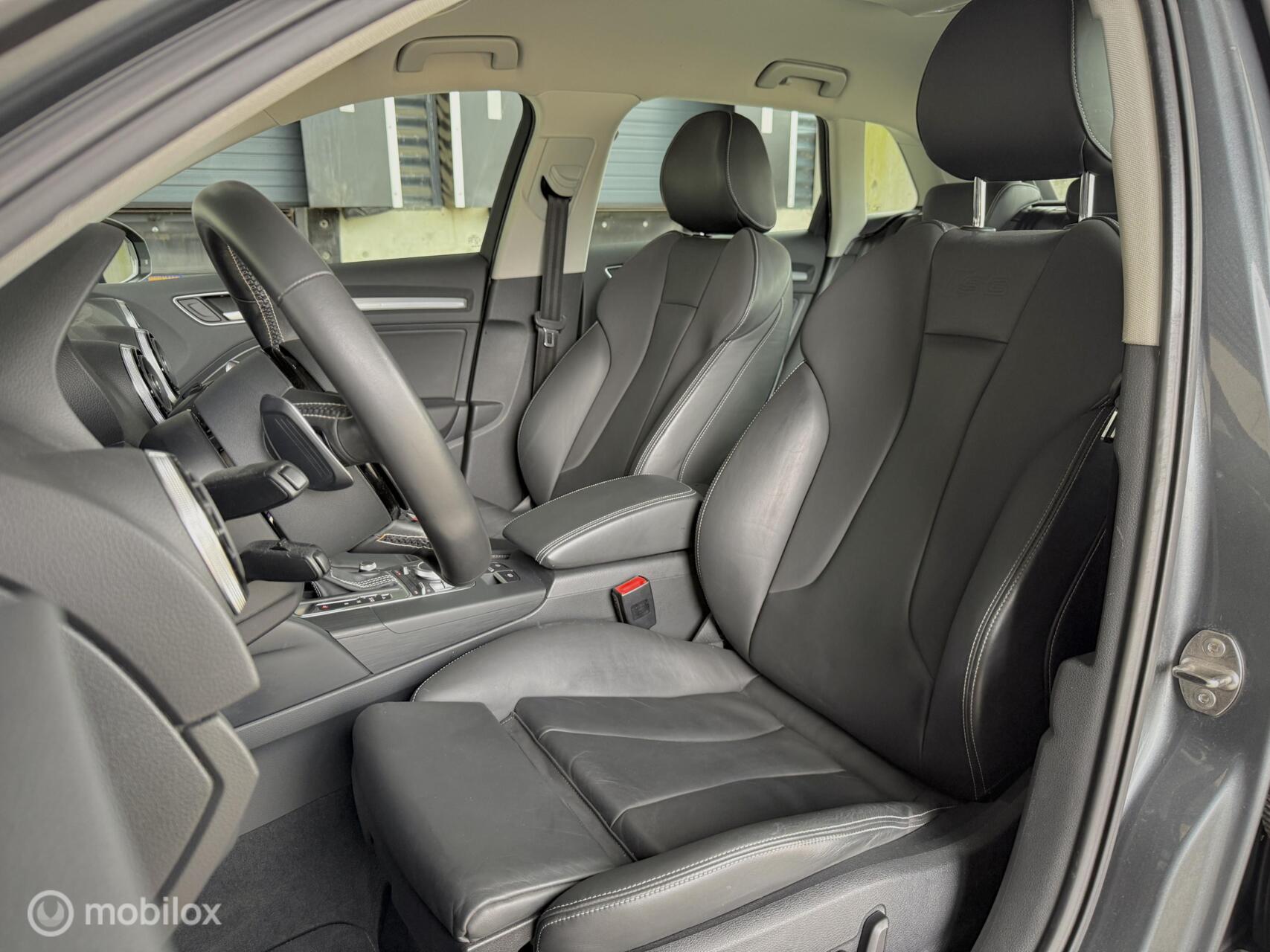 Foto van Audi S3 Sportback