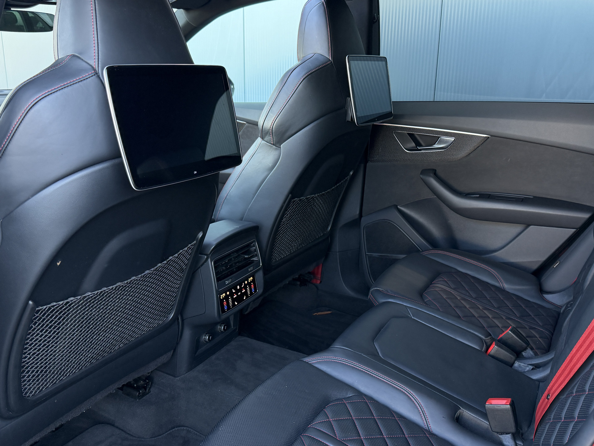 Foto van Audi Sq8