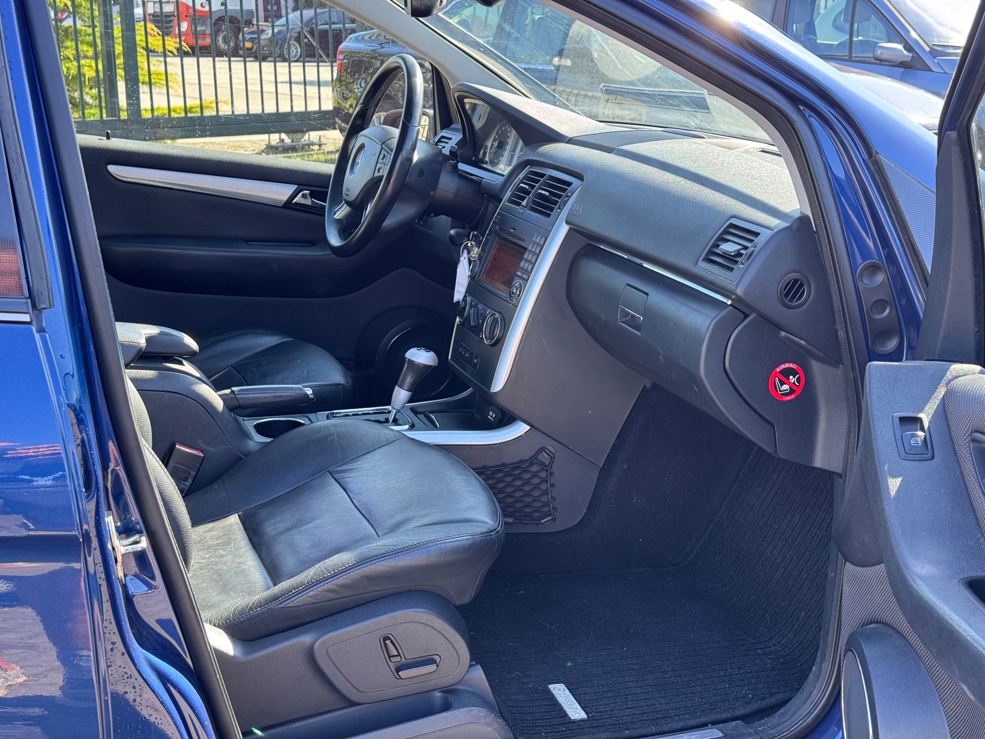Foto van Mercedes-Benz B 200