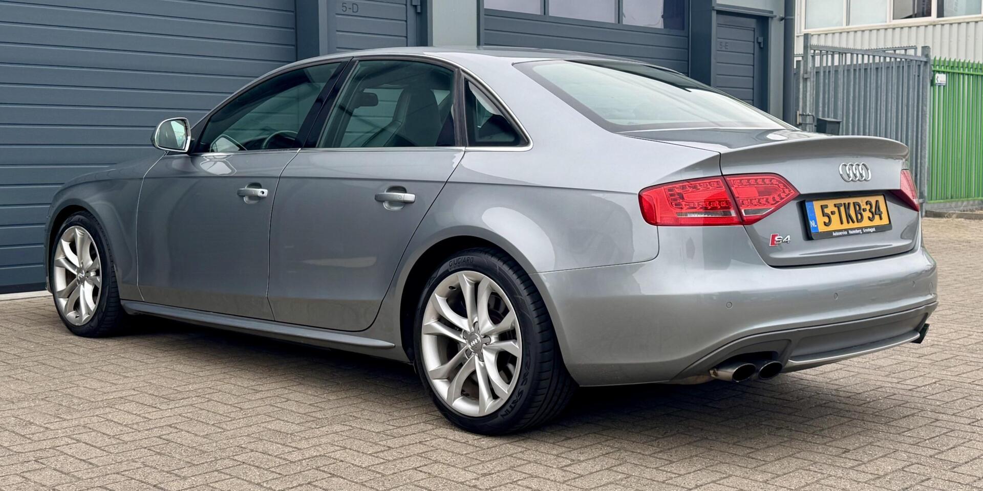 Foto van Audi Audi S4