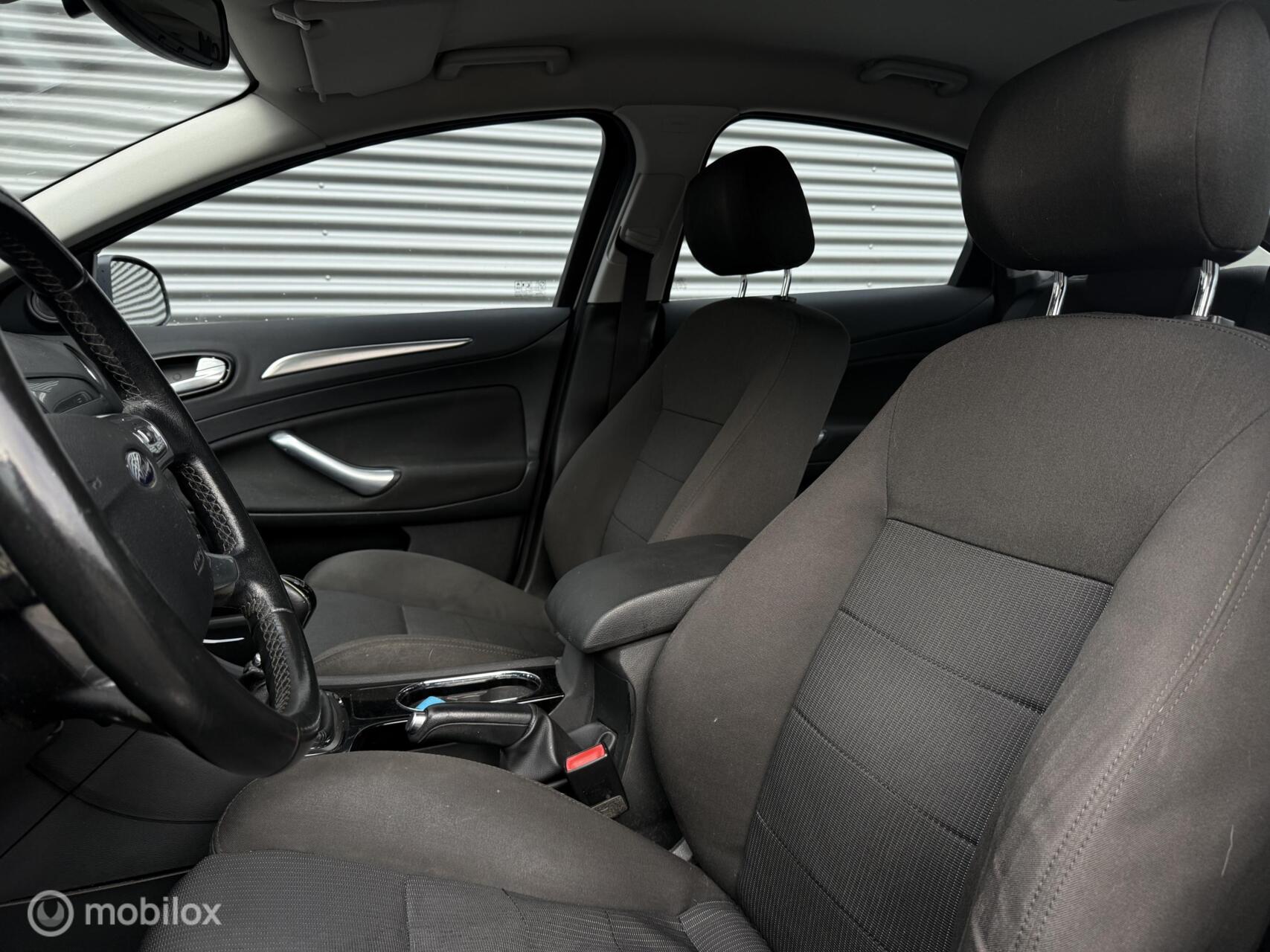 Foto van Ford Mondeo