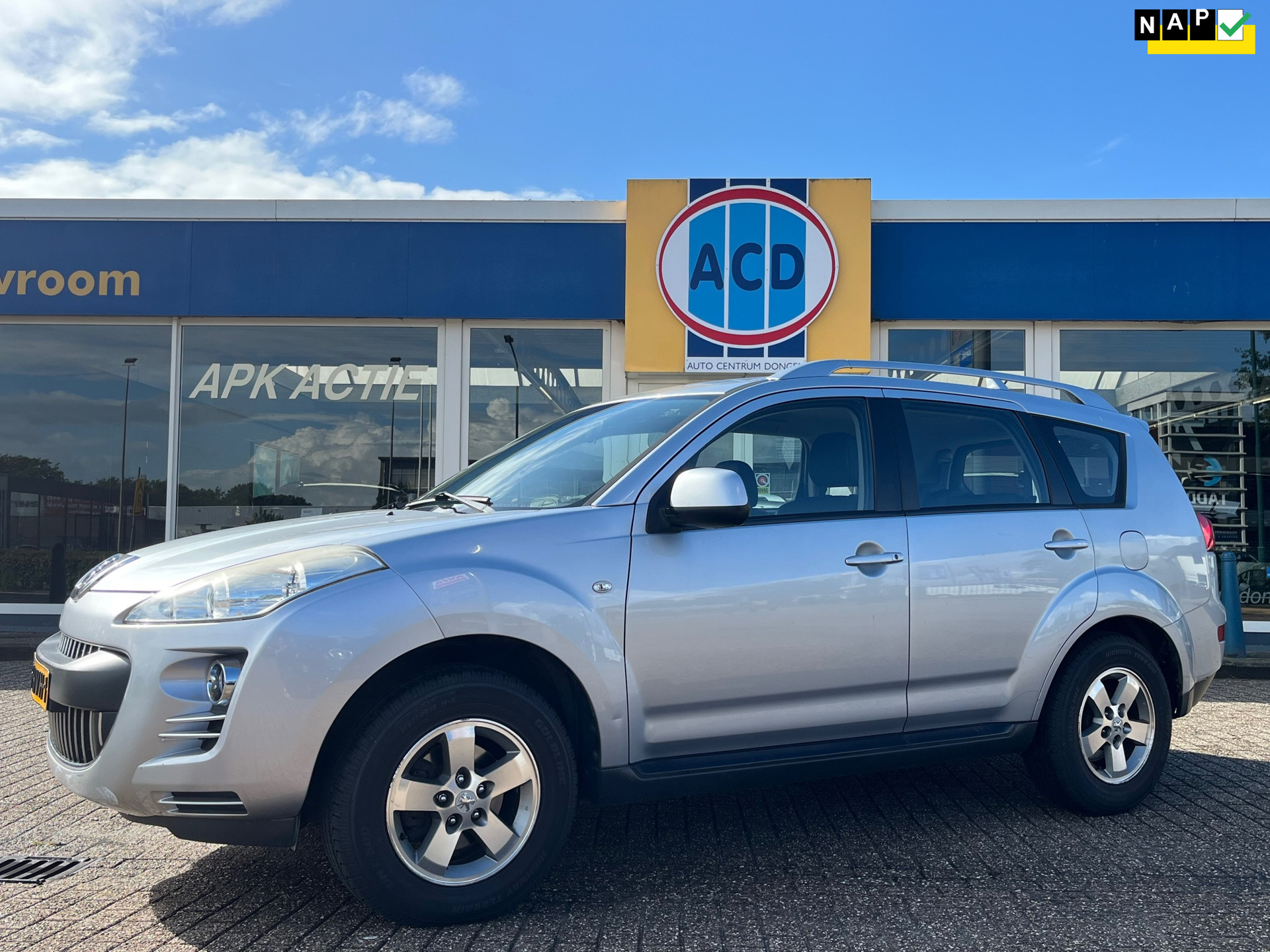 Peugeot 4007 2.4 ST 7p. | Apk juli 2027 | 2009 - voorkant