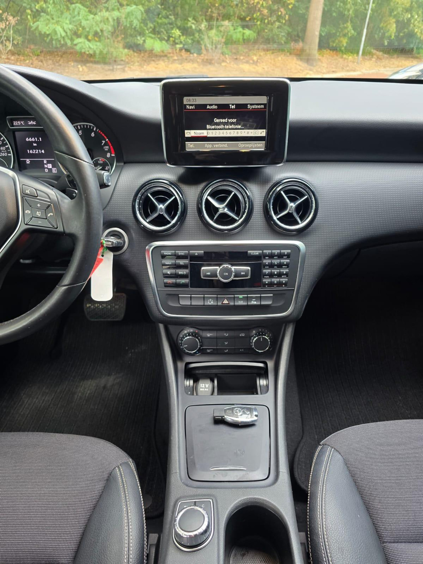 Foto van Mercedes-Benz A 180