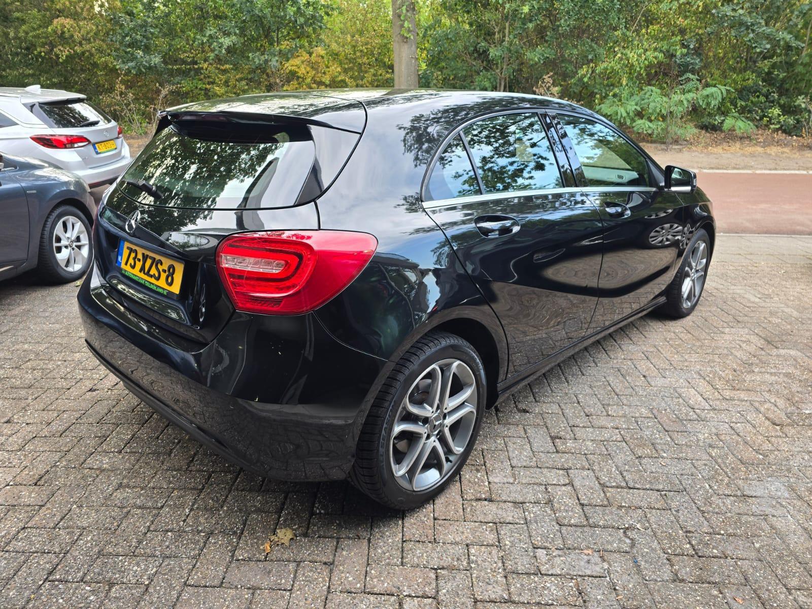 Foto van Mercedes-Benz A 180