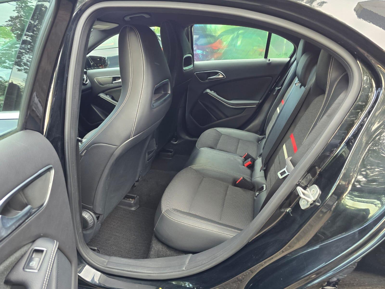 Foto van Mercedes-Benz A 180