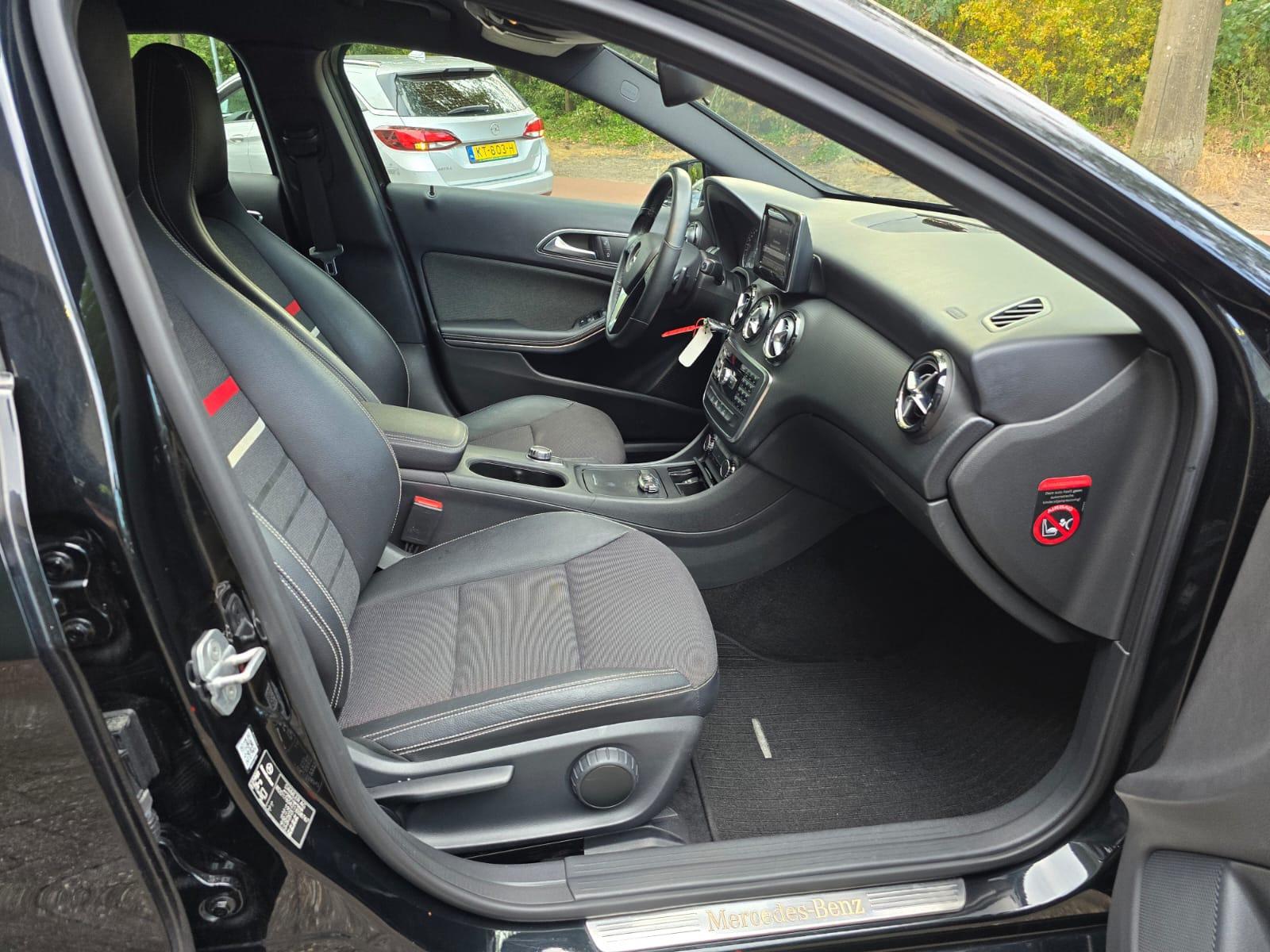 Foto van Mercedes-Benz A 180