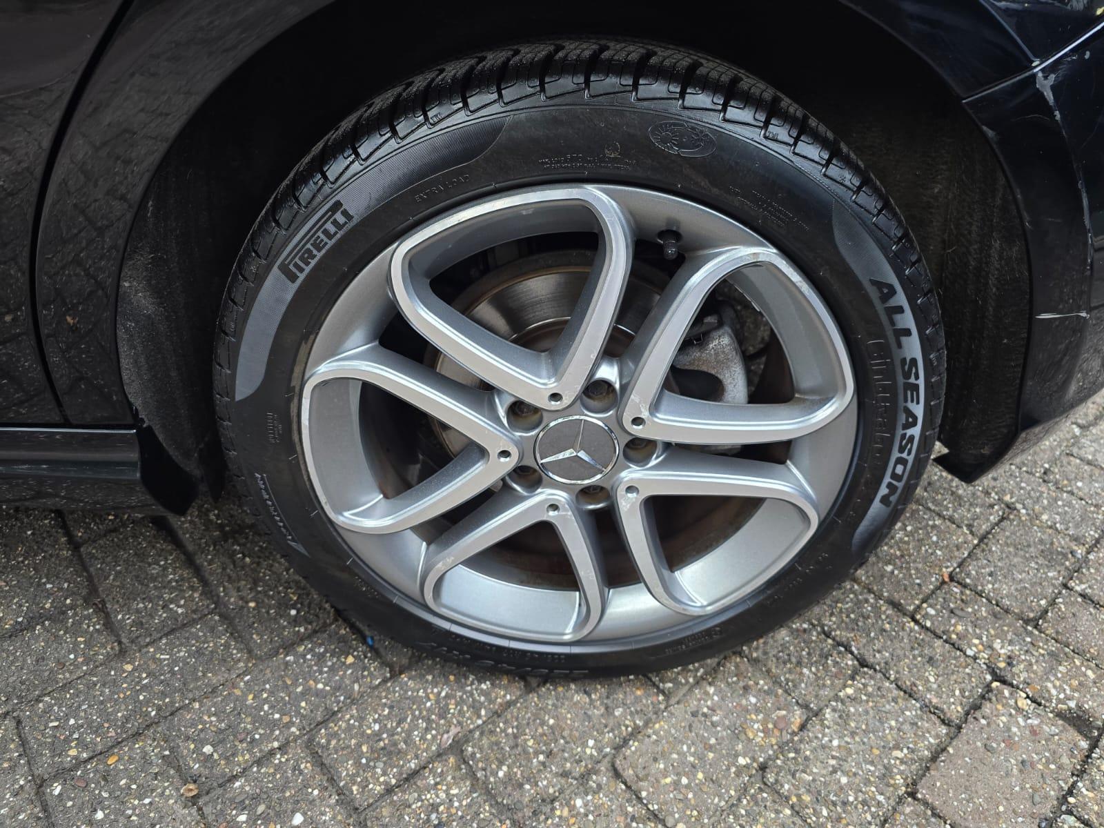 Foto van Mercedes-Benz A 180