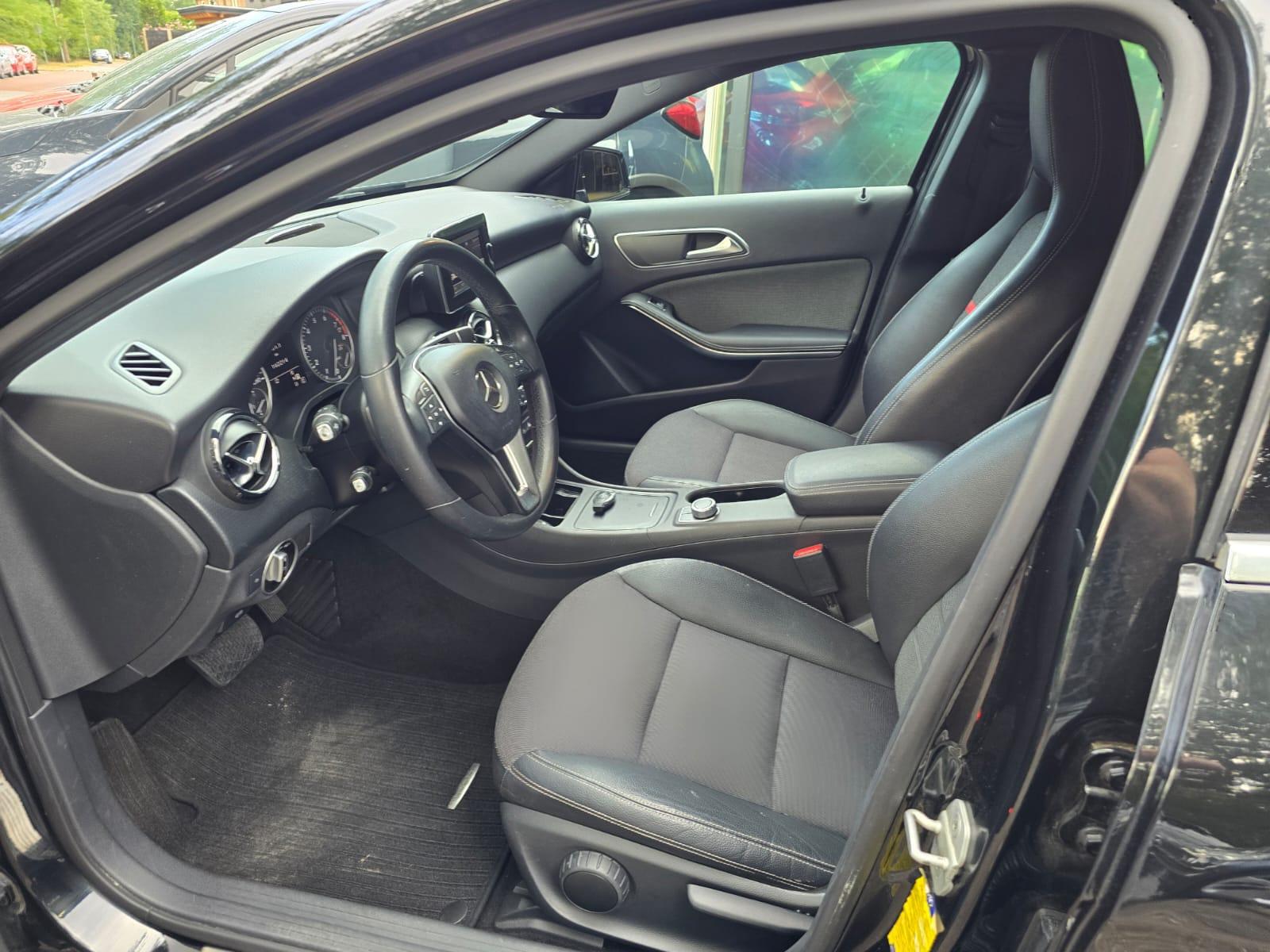 Foto van Mercedes-Benz A 180