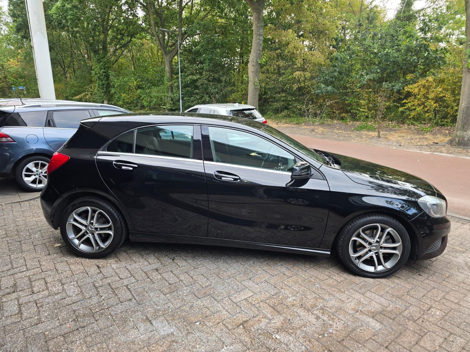 Foto van Mercedes-Benz A 180