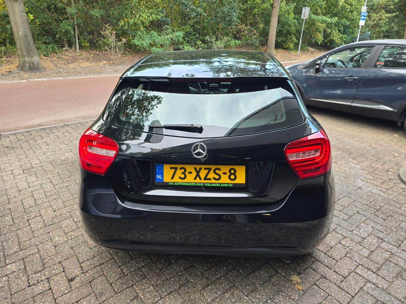 Foto van Mercedes-Benz A 180