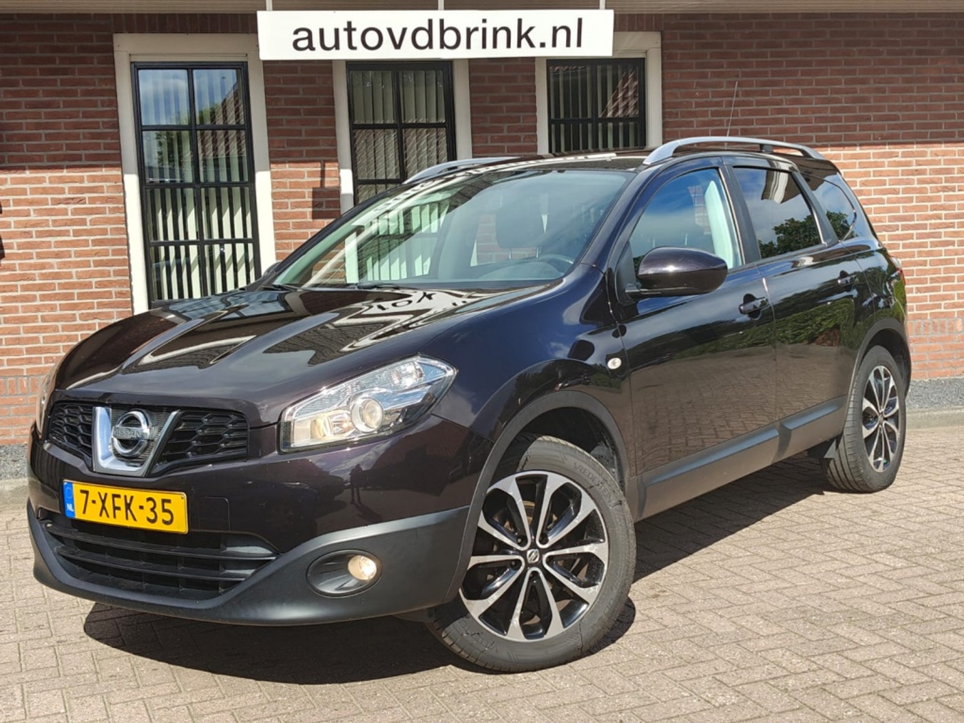 Nissan Nissan Qashqai+2 1.6 Connect Ed. 2013 - voorkant