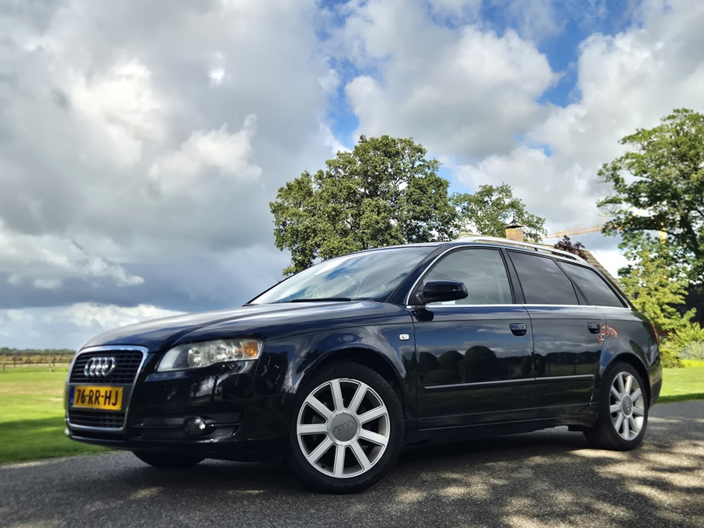 Audi A4 Avant 2.0 Pro Line *PDC*NAVI*Multimedia*Climate*NAP! 2005 - voorkant