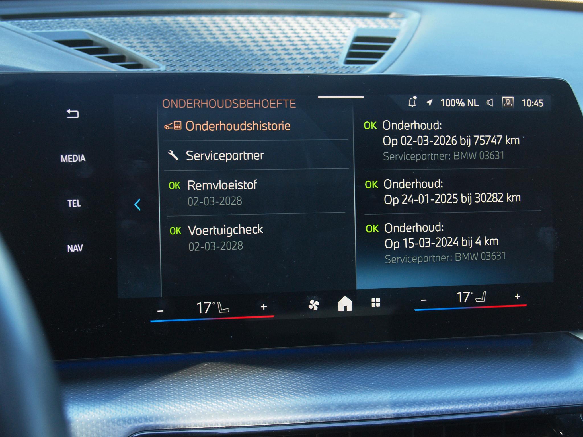 Foto van BMW Ix1 Xdrive30