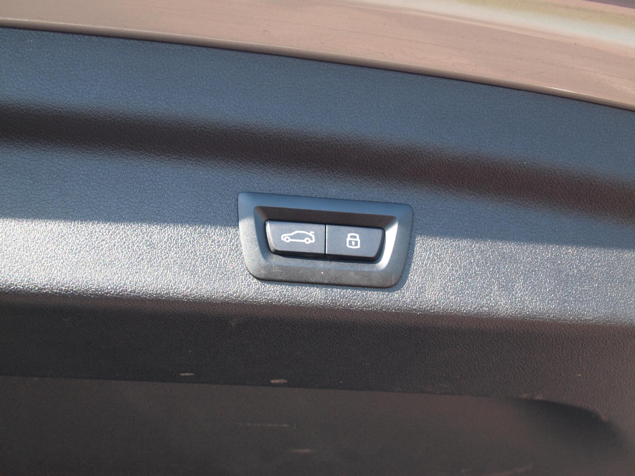 Foto van BMW Ix1 Xdrive30