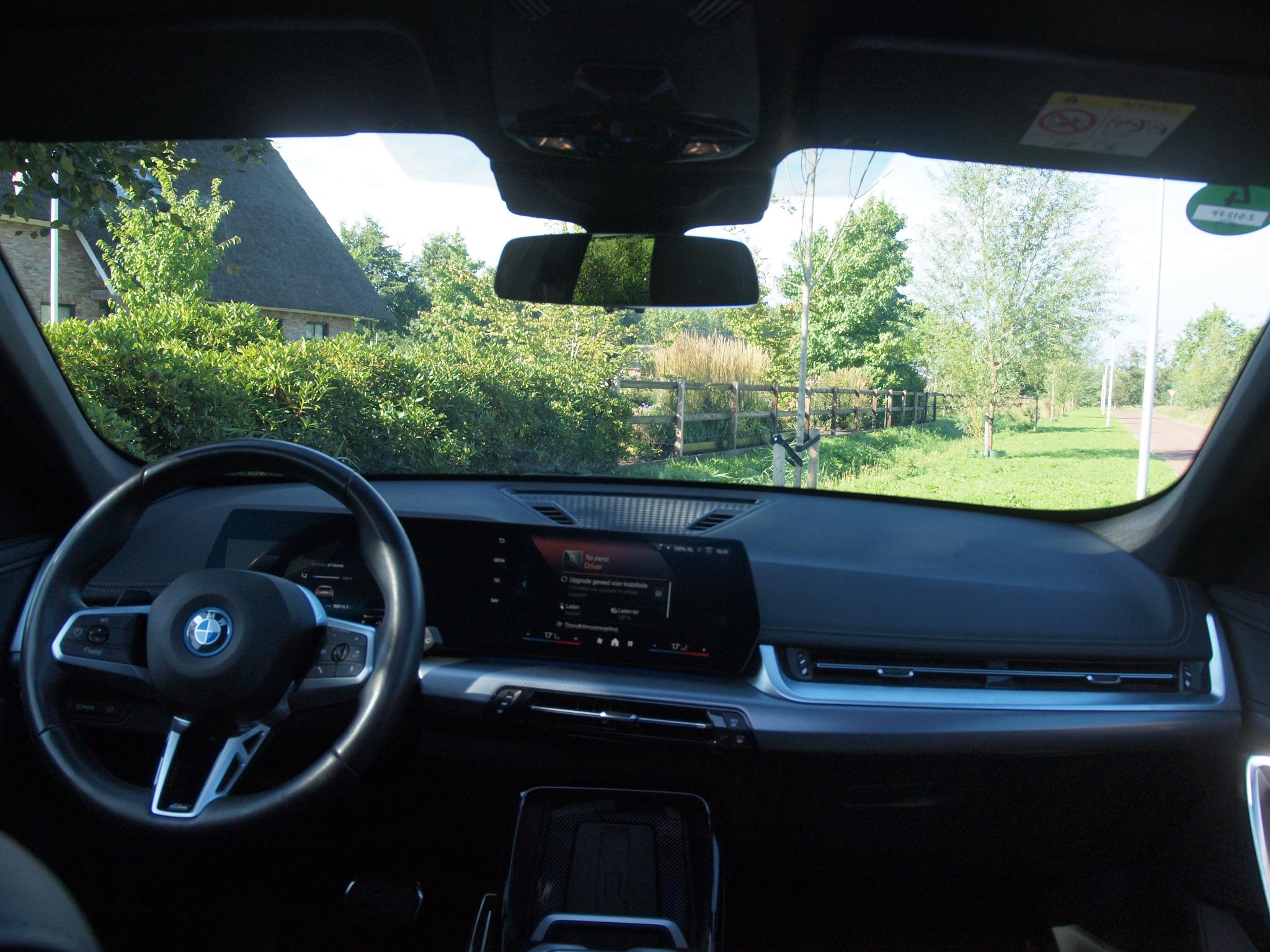 Foto van BMW Ix1 Xdrive30