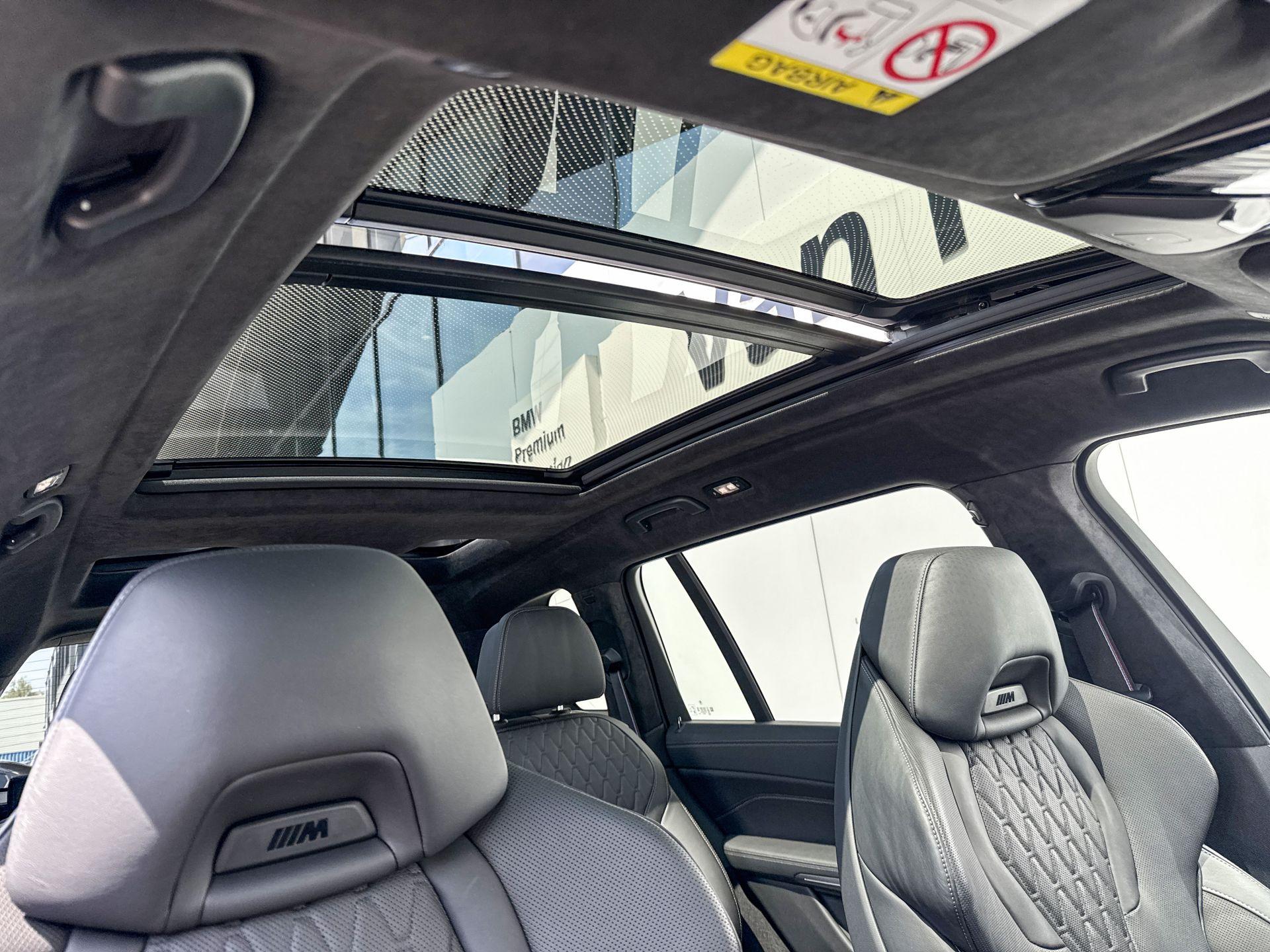Foto van BMW X7 M60i xDrive