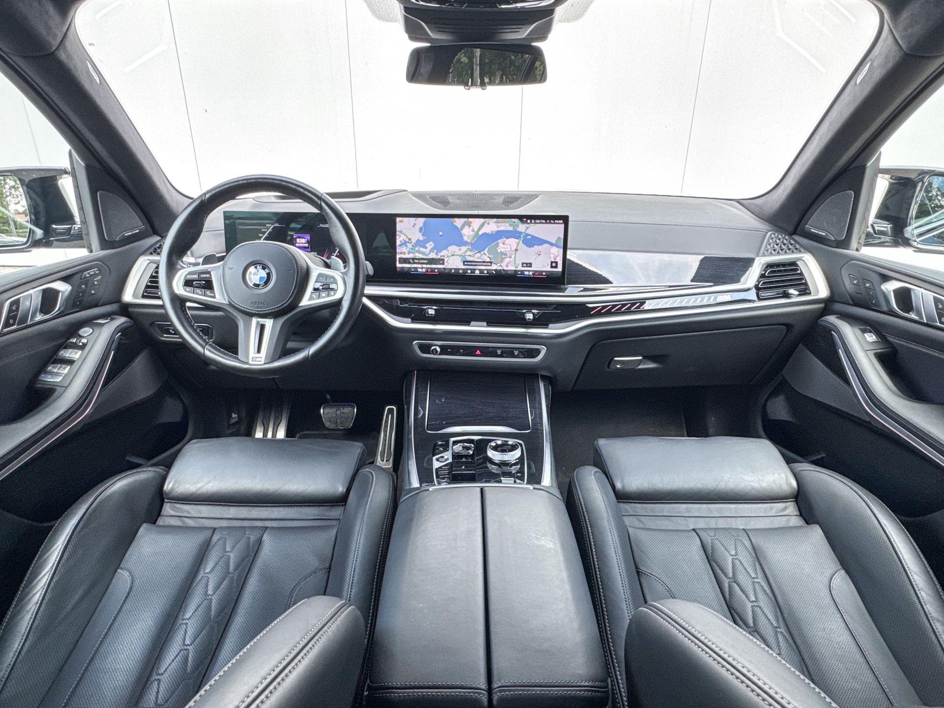 Foto van BMW X7 M60i xDrive