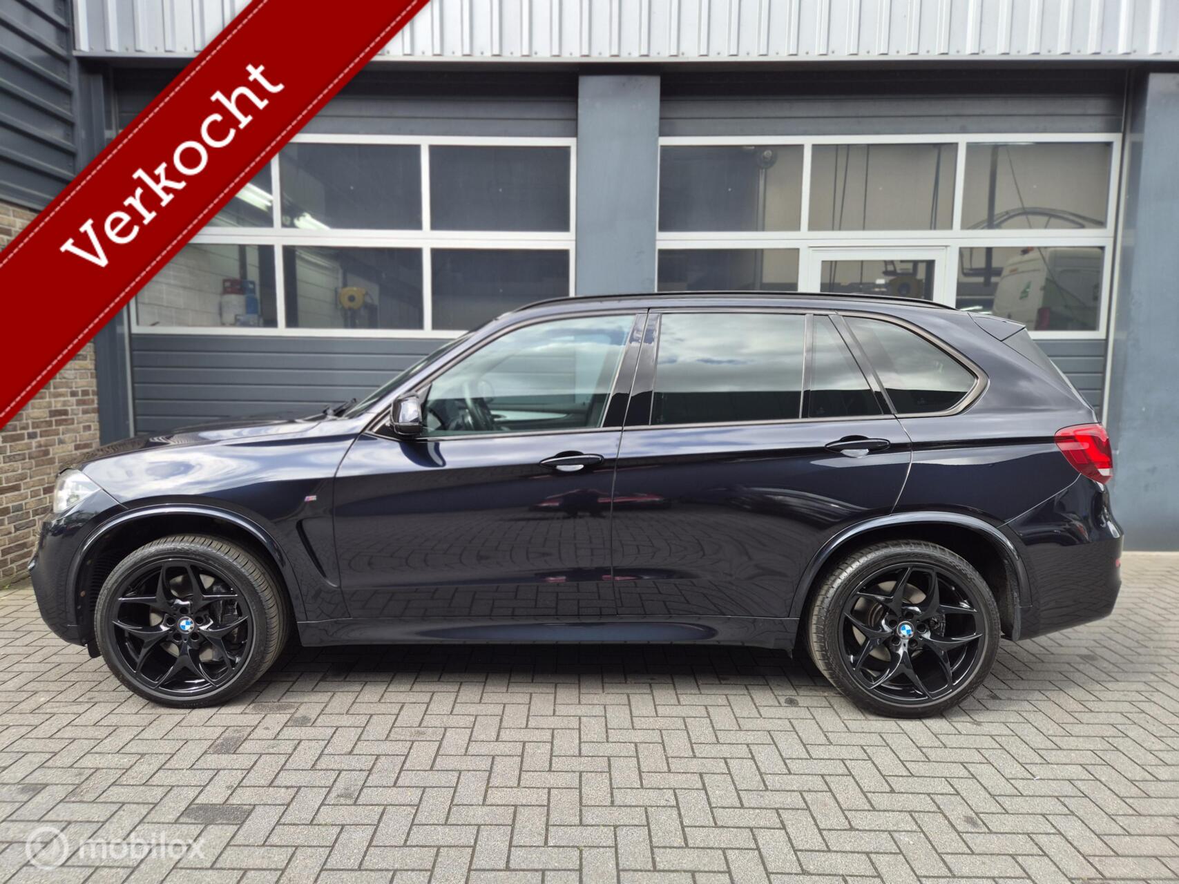 Foto van BMW X5 Xdrive50i
